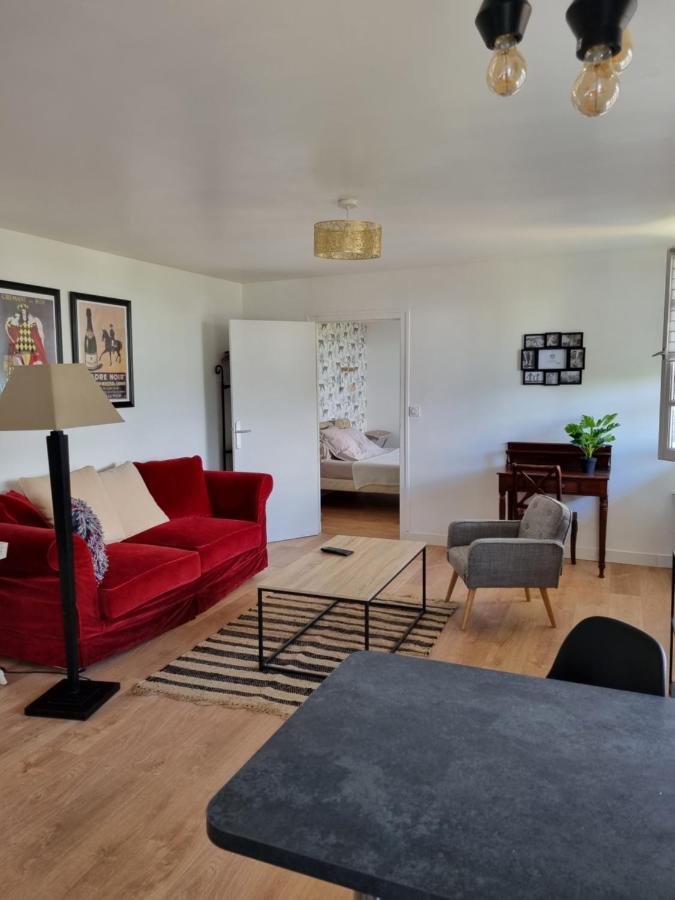 Location saisonnière appartement situé à Saumur Esterno foto